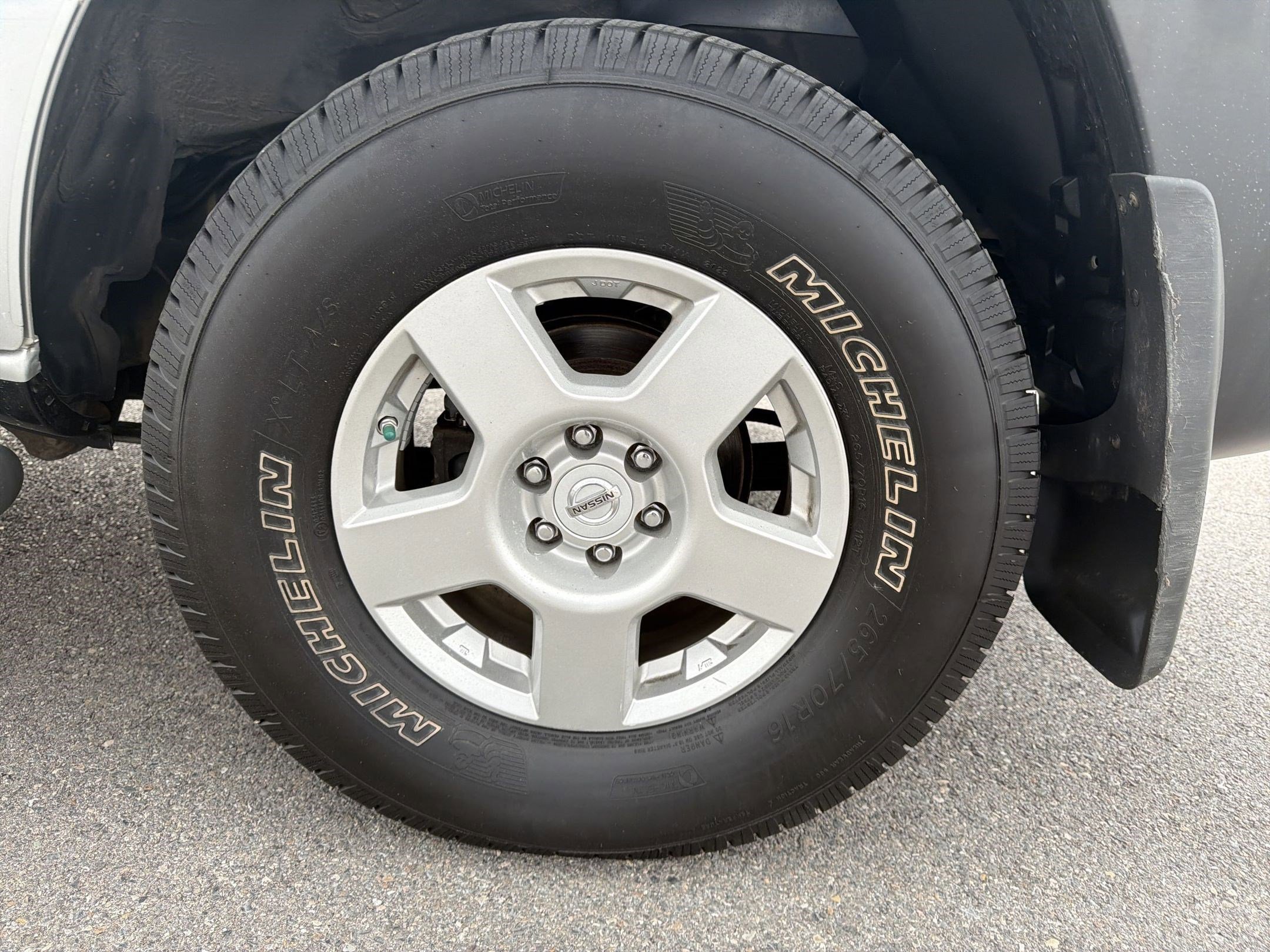 Used 2008 Nissan Xterra S image 18