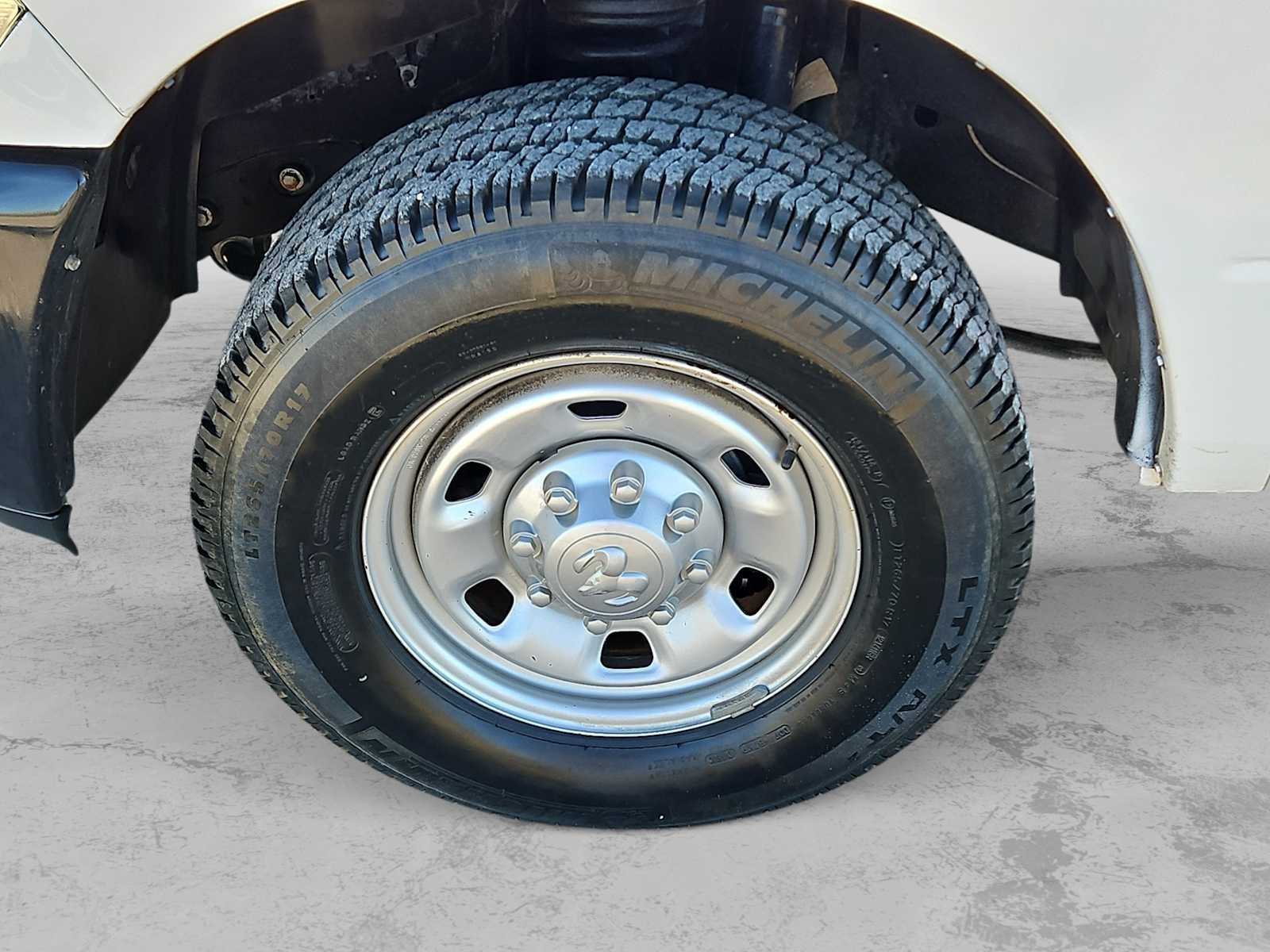 Used 2018 RAM 2500 Tradesman image 12