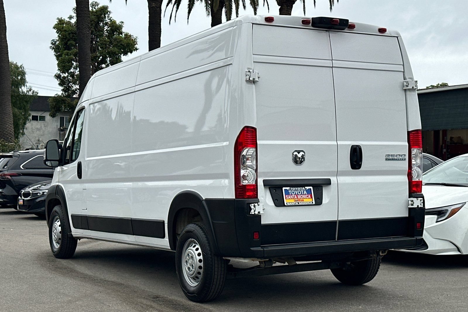 Used 2025 RAM ProMaster 2500 w/ Convenience Group FWD image 6