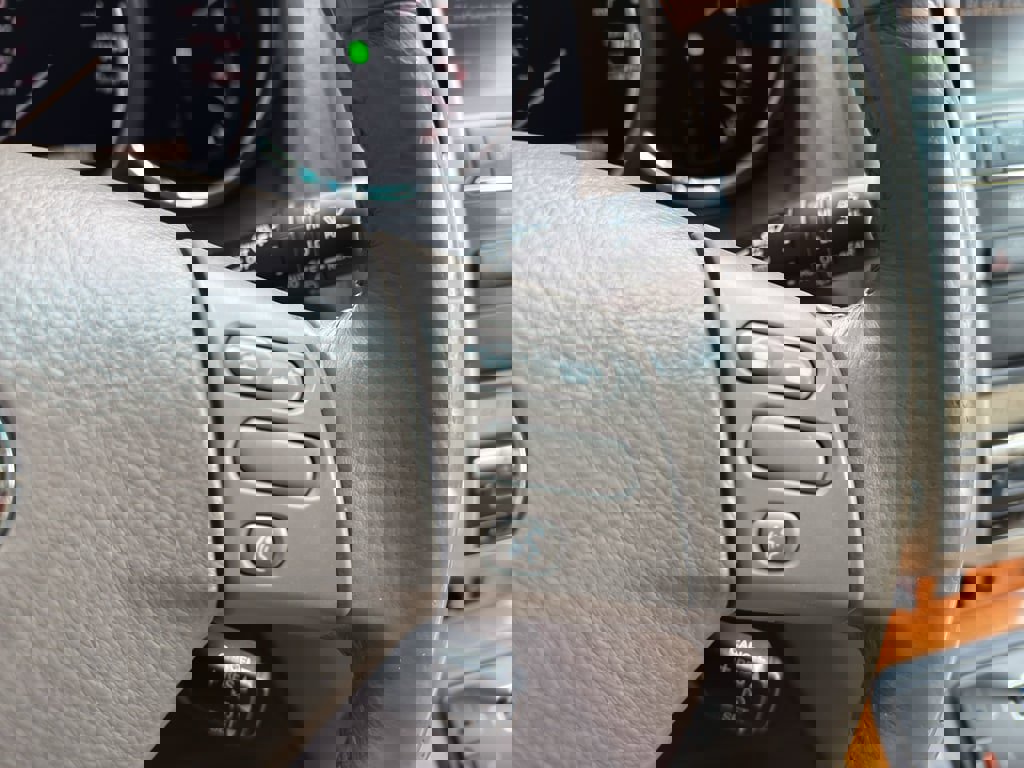 Used 2006 Lexus RX 330 AWD image 23