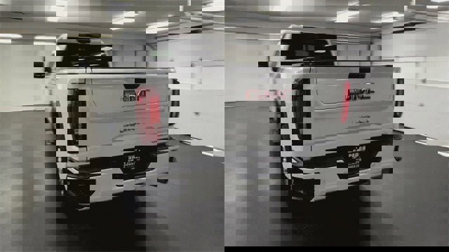 Certified 2022 GMC Sierra 2500 Denali w/ Denali Ultimate Package image 7
