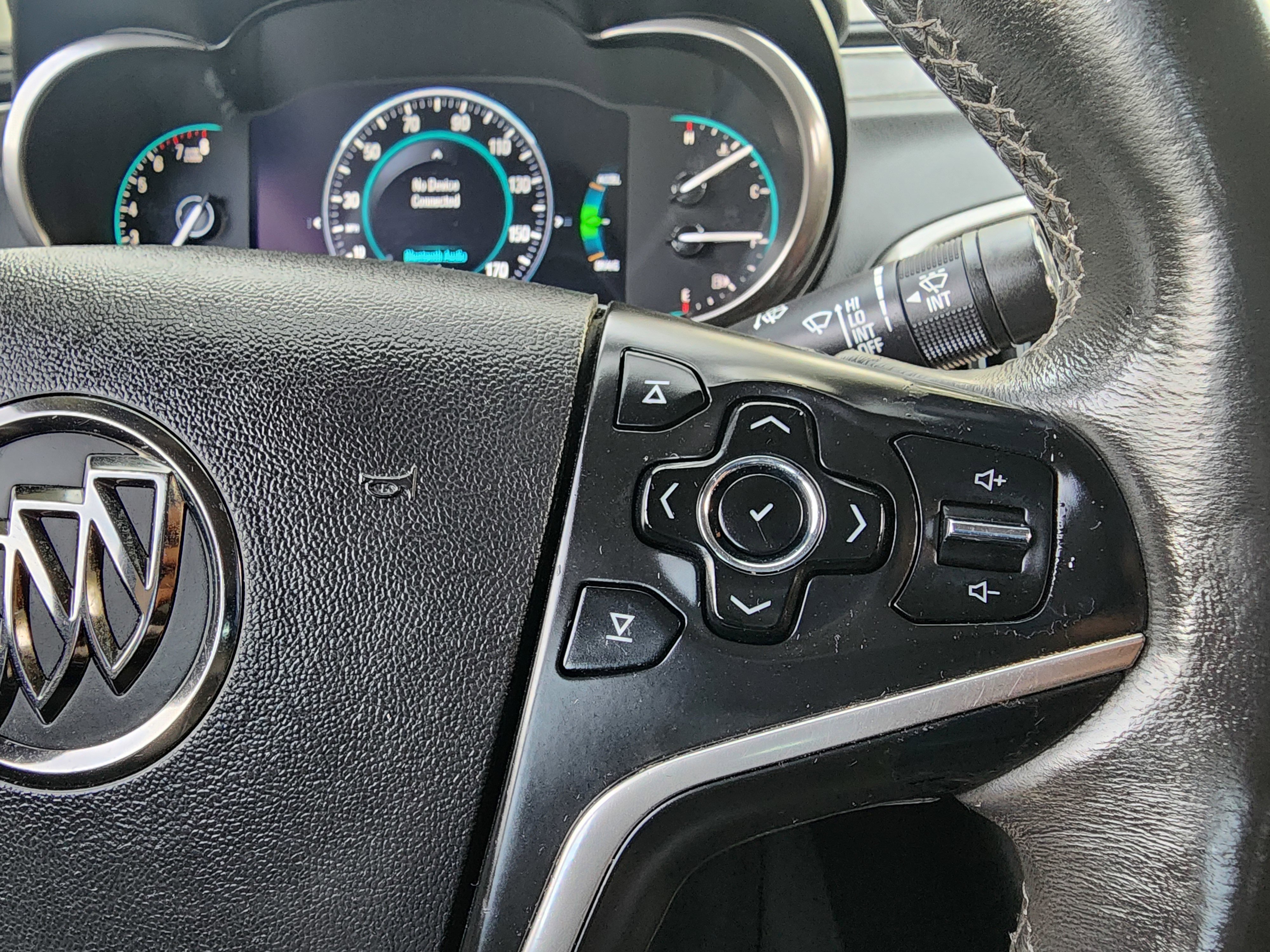 Used 2015 Buick LaCrosse Leather image 33