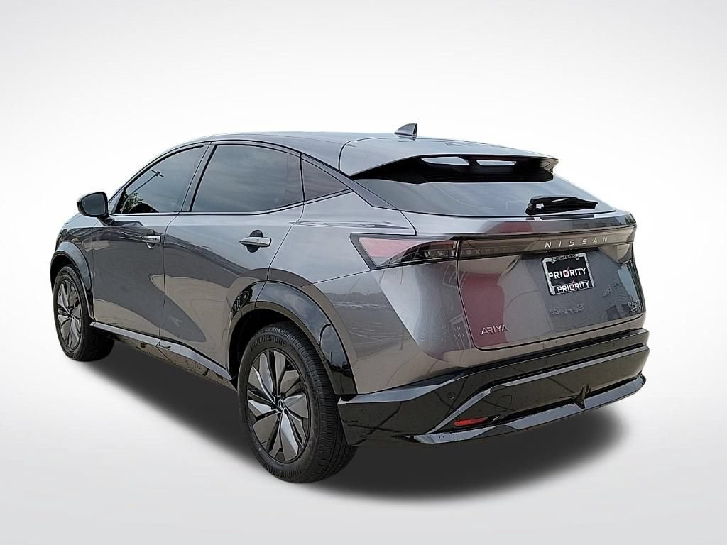 Used 2024 Nissan Ariya AWD image 3