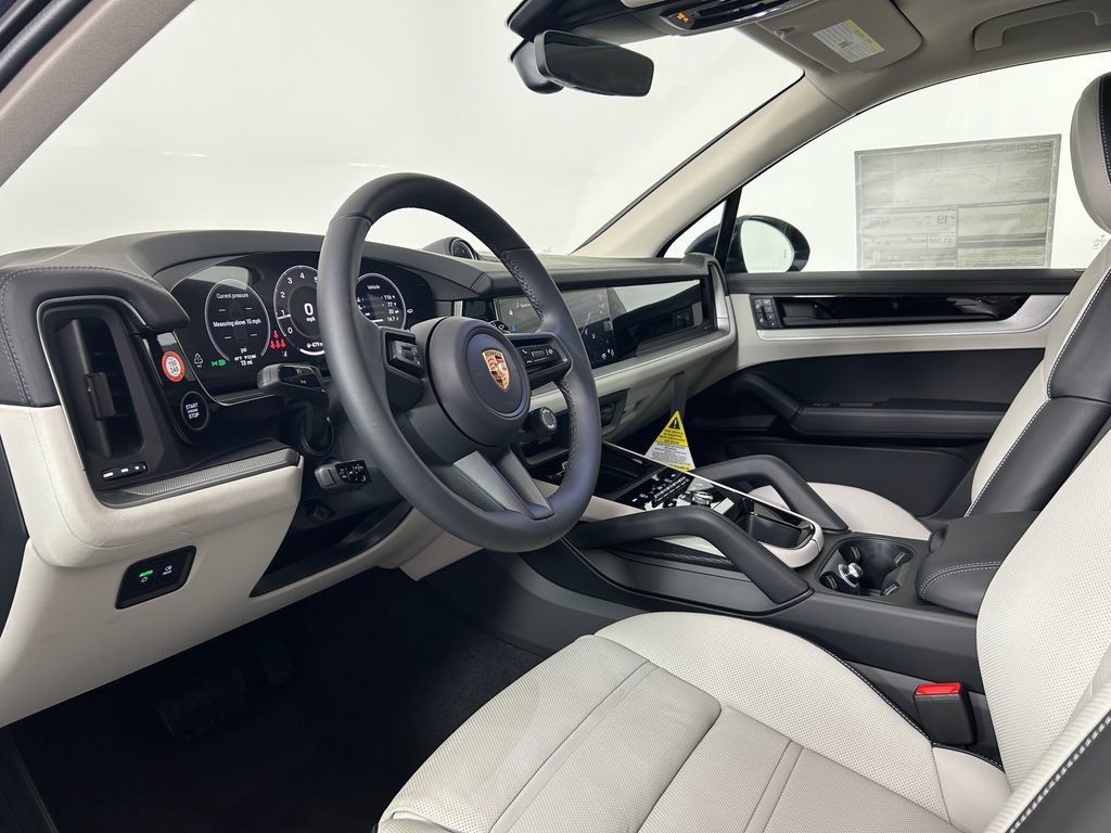 New 2026 Porsche Cayenne AWD/4WD image 4