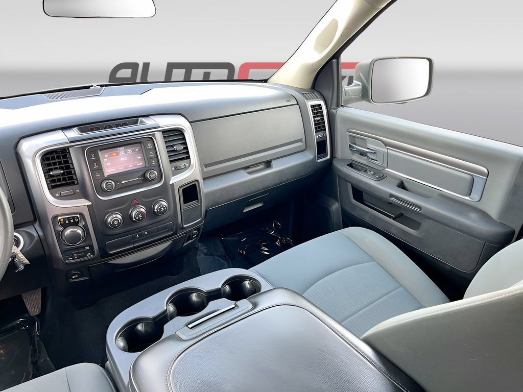 Used 2021 RAM 1500 Classic SLT AWD/4WD image 21