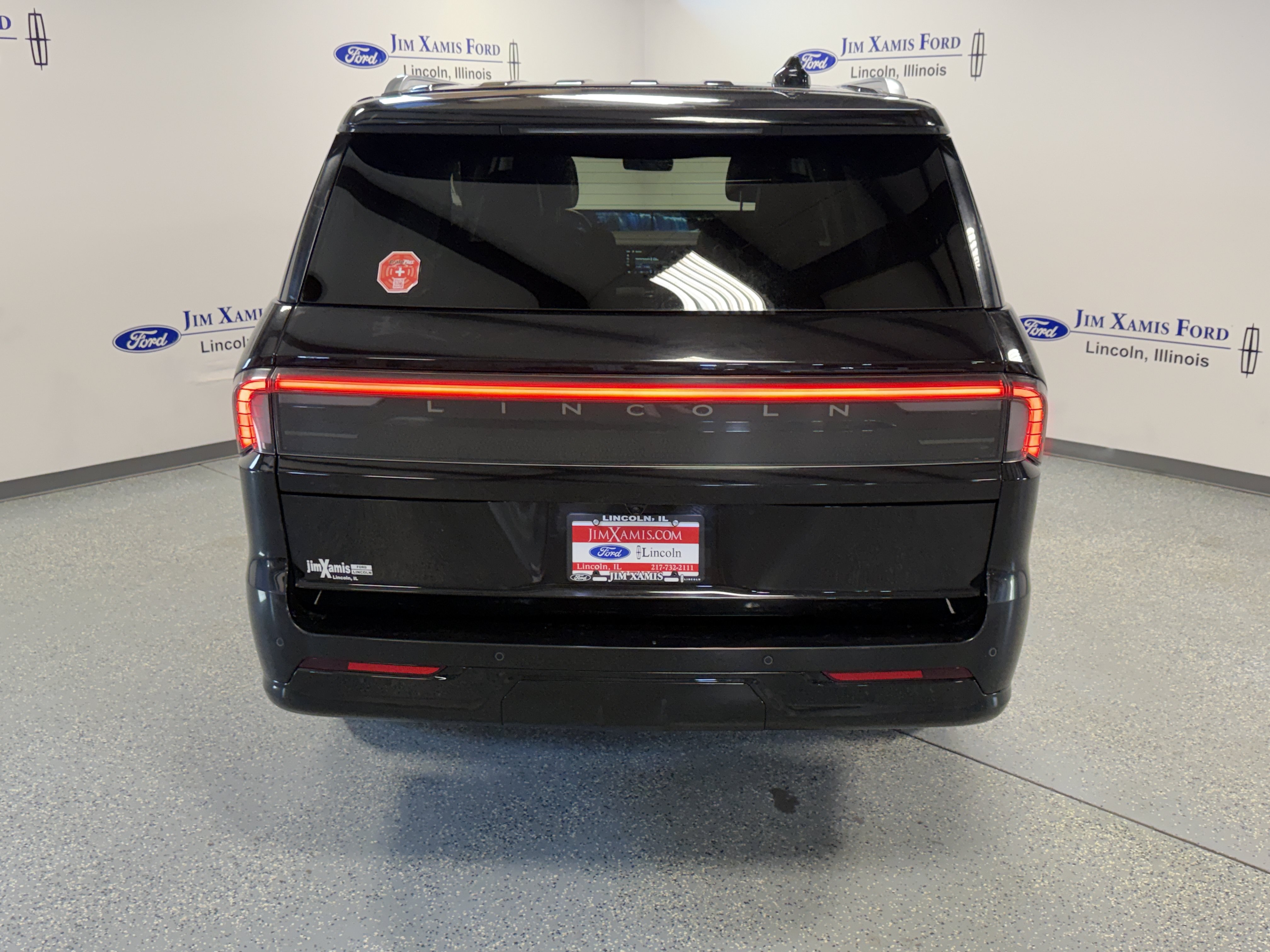 Used 2025 Lincoln Navigator L Reserve AWD/4WD image 39