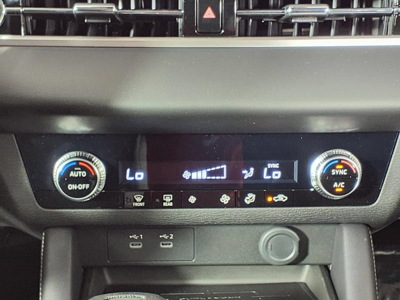 New 2026 Mitsubishi Outlander ES FWD image 17