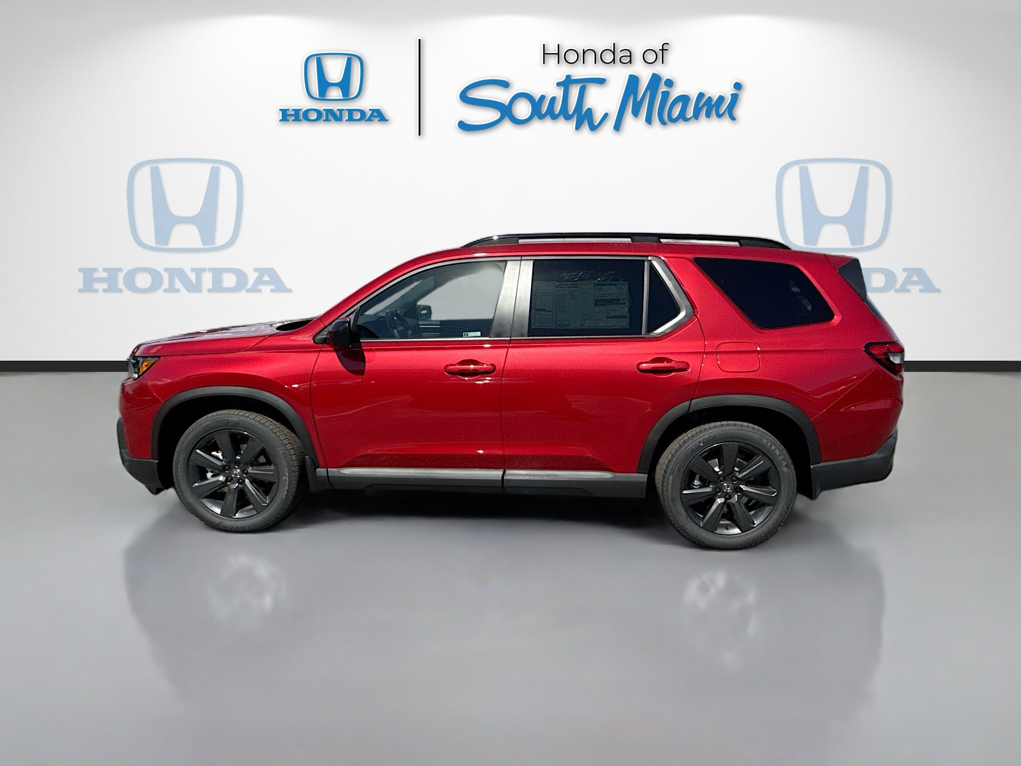 New 2026 Honda Pilot Sport image 4