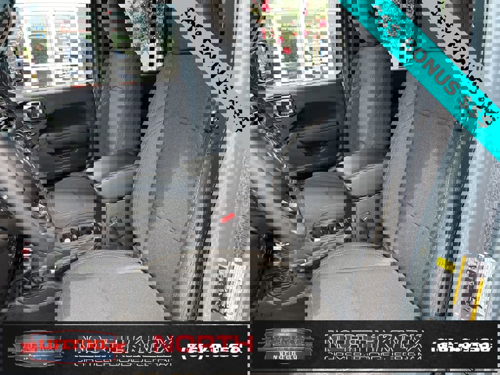 New 2025 Jeep Gladiator Sport image 4