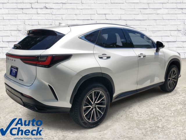 Used 2022 Lexus NX 250 FWD w/ Towing Package (2000 Lbs) image 4