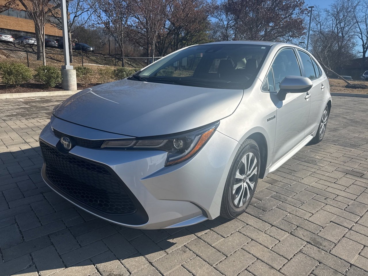 Used 2020 Toyota Corolla LE video 1
