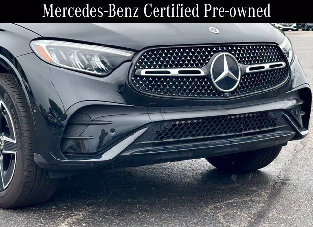 Used 2024 Mercedes-Benz GLC 300 4MATIC image 2