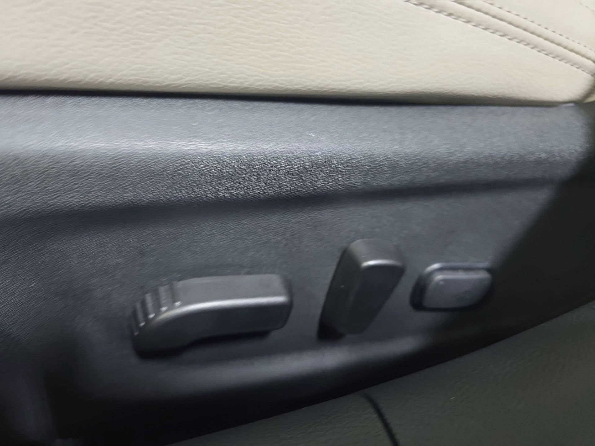 Used 2023 Nissan Altima 2.5 SL FWD image 28