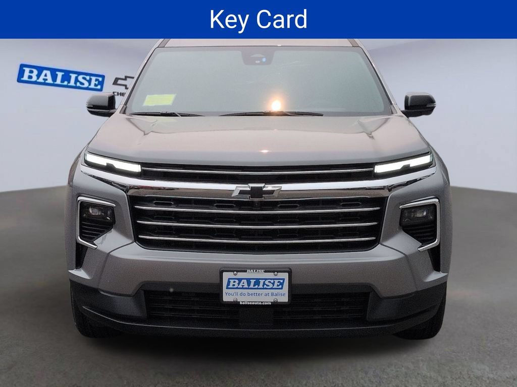 New 2026 Chevrolet Traverse LT w/ Driver Confidence Package AWD/4WD image 8