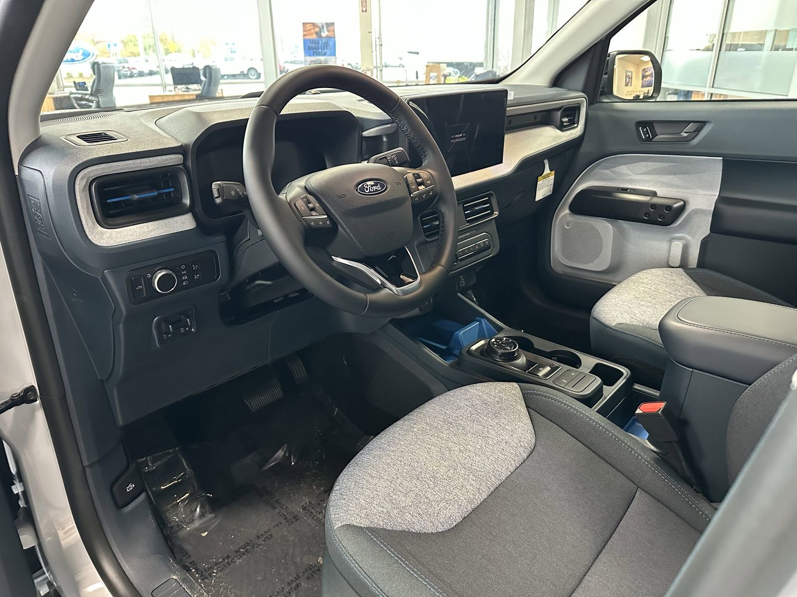 New 2025 Ford Maverick XLT w/ XLT Luxury Package image 9