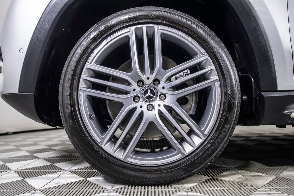 Used 2020 Mercedes-Benz GLS 450 4MATIC image 7