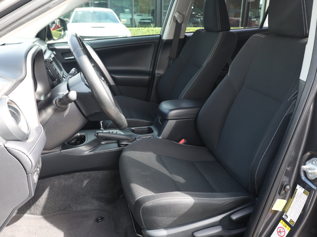 Used 2017 Toyota RAV4 XLE w/ Plus Special Value Package FWD image 14