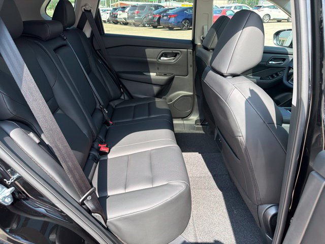 New 2026 Nissan Rogue Dark Armor FWD image 15