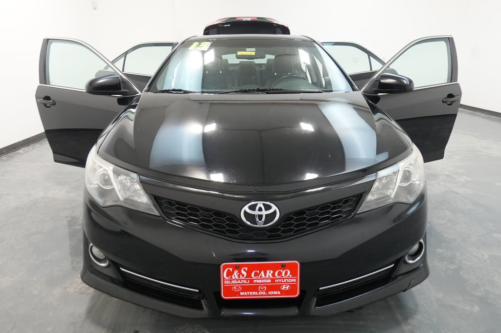 Used 2013 Toyota Camry SE w/ Leather Pkg image 28