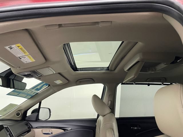 Used 2021 Honda Pilot Touring image 17