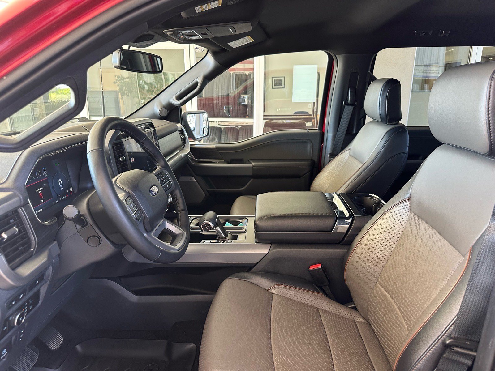 Certified 2024 Ford F150 Lariat w/ FX4 Off-Road Package AWD/4WD image 19