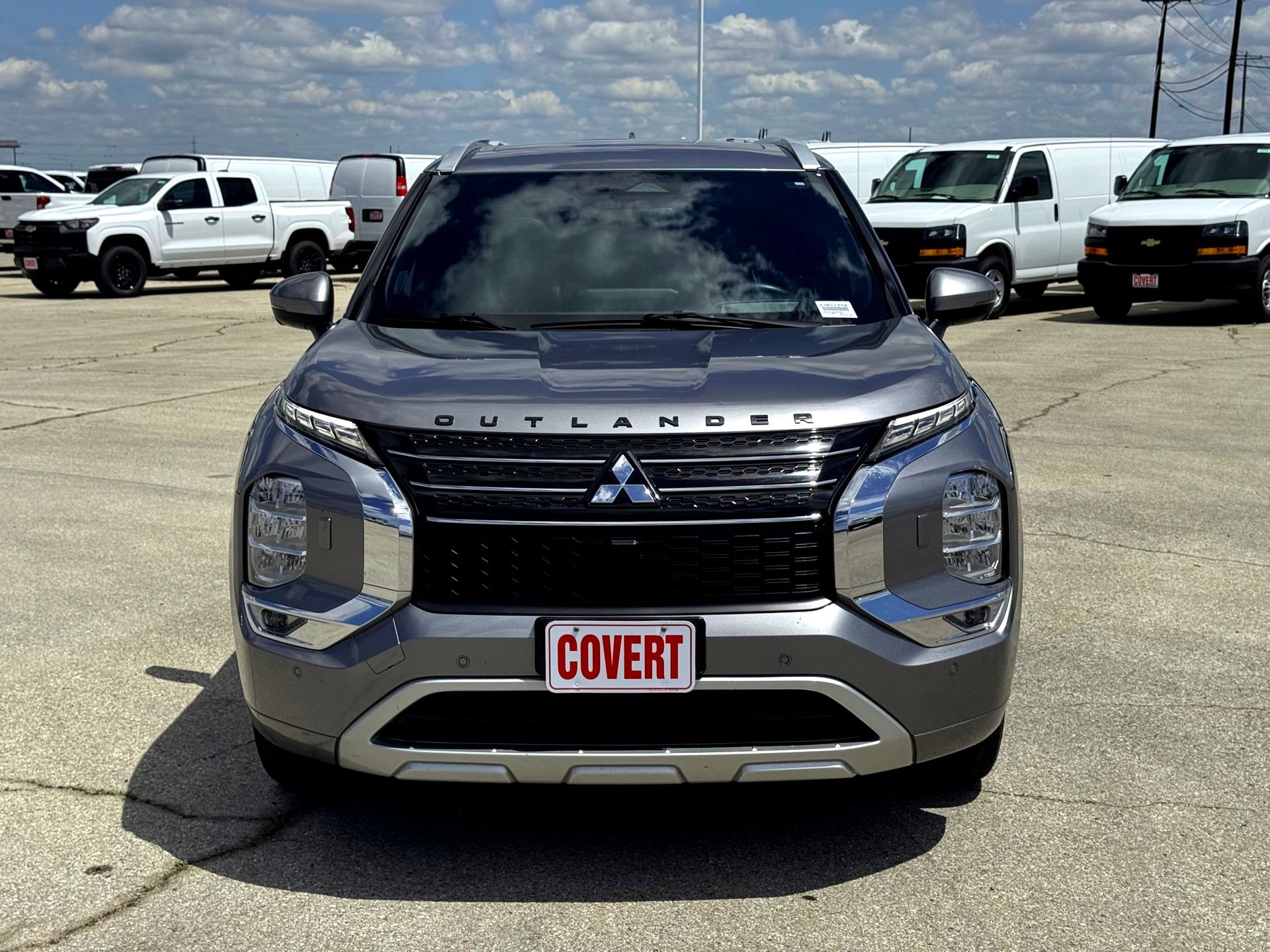 Used 2022 Mitsubishi Outlander SEL image 3