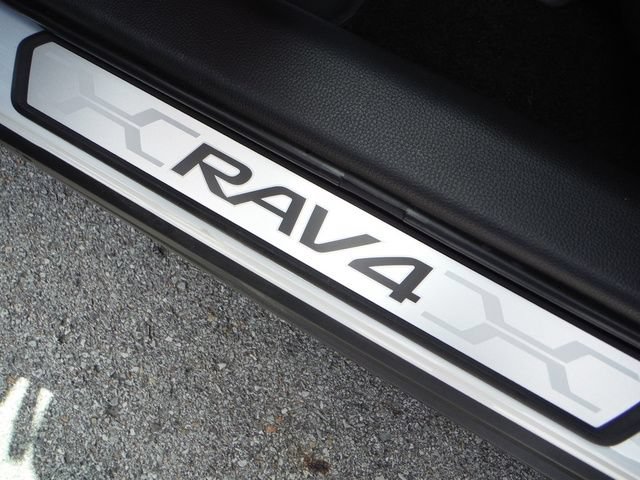 Used 2025 Toyota RAV4 Woodland Edition w/ Weather Package AWD/4WD image 5