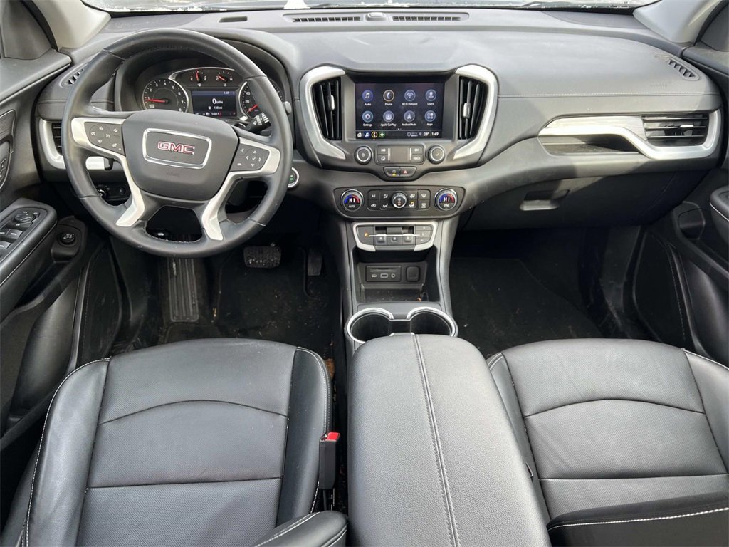 Used 2024 GMC Terrain SLT w/ Elevation Edition image 12