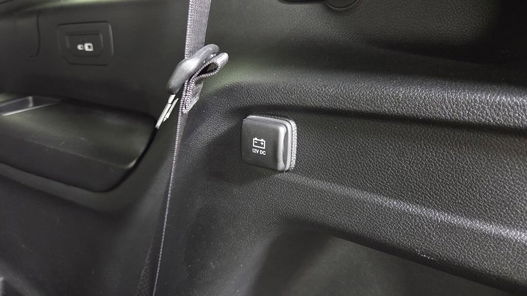 Used 2023 Jeep Grand Cherokee L Laredo AWD/4WD image 14