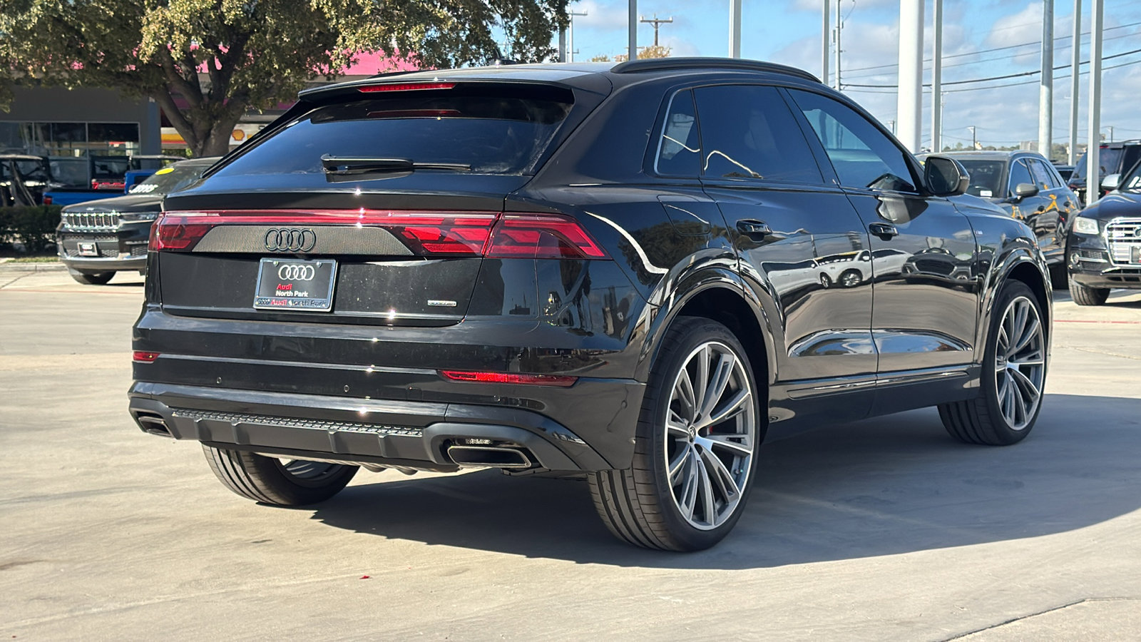 New 2026 Audi Q8 Prestige image 7
