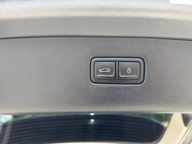 Used 2025 Genesis GV80 2.5T Standard AWD/4WD image 21