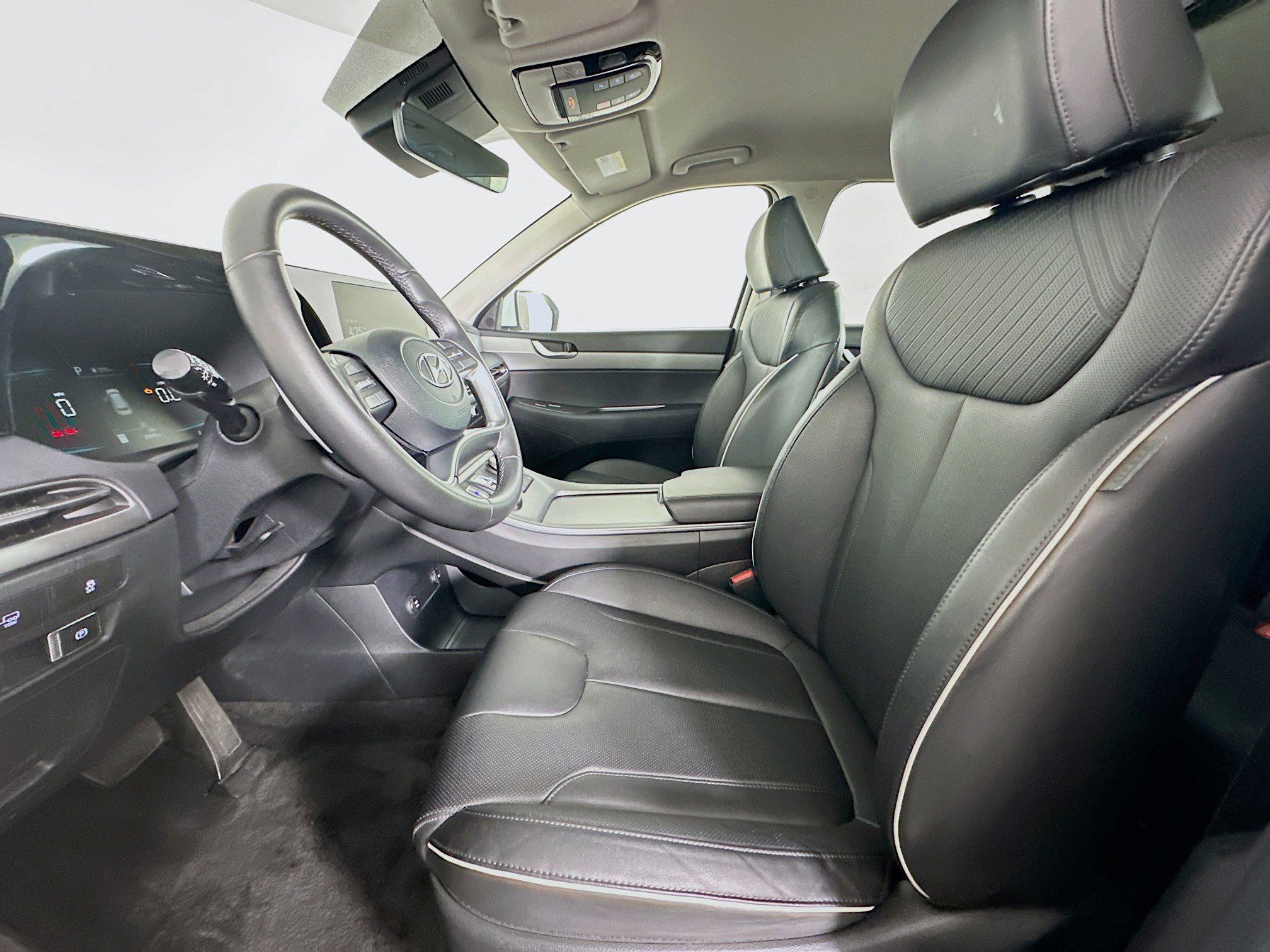 Used 2025 Hyundai Palisade SEL image 13