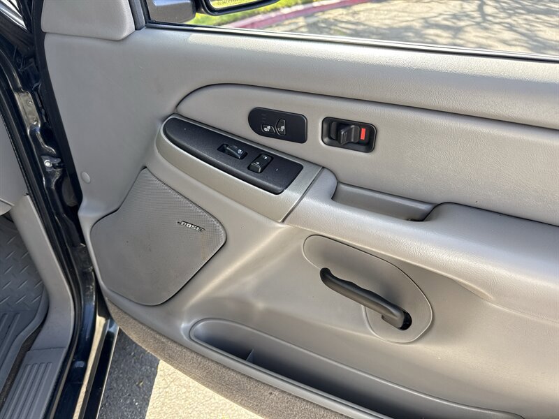 Used 2005 GMC Sierra 1500 SLT w/ Light Duty Power Package image 25