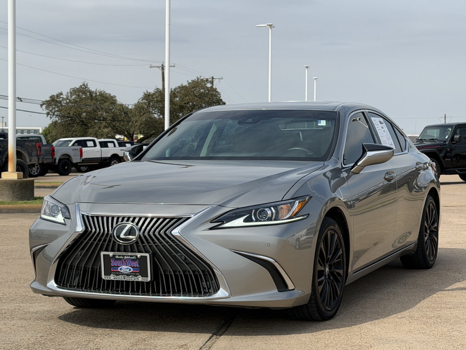 Used 2021 Lexus ES 350 w/ Premium Package FWD image 8