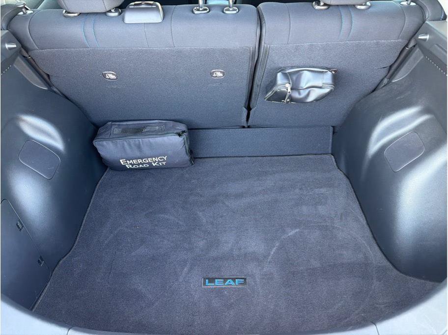 Used 2024 Nissan Leaf S FWD image 12