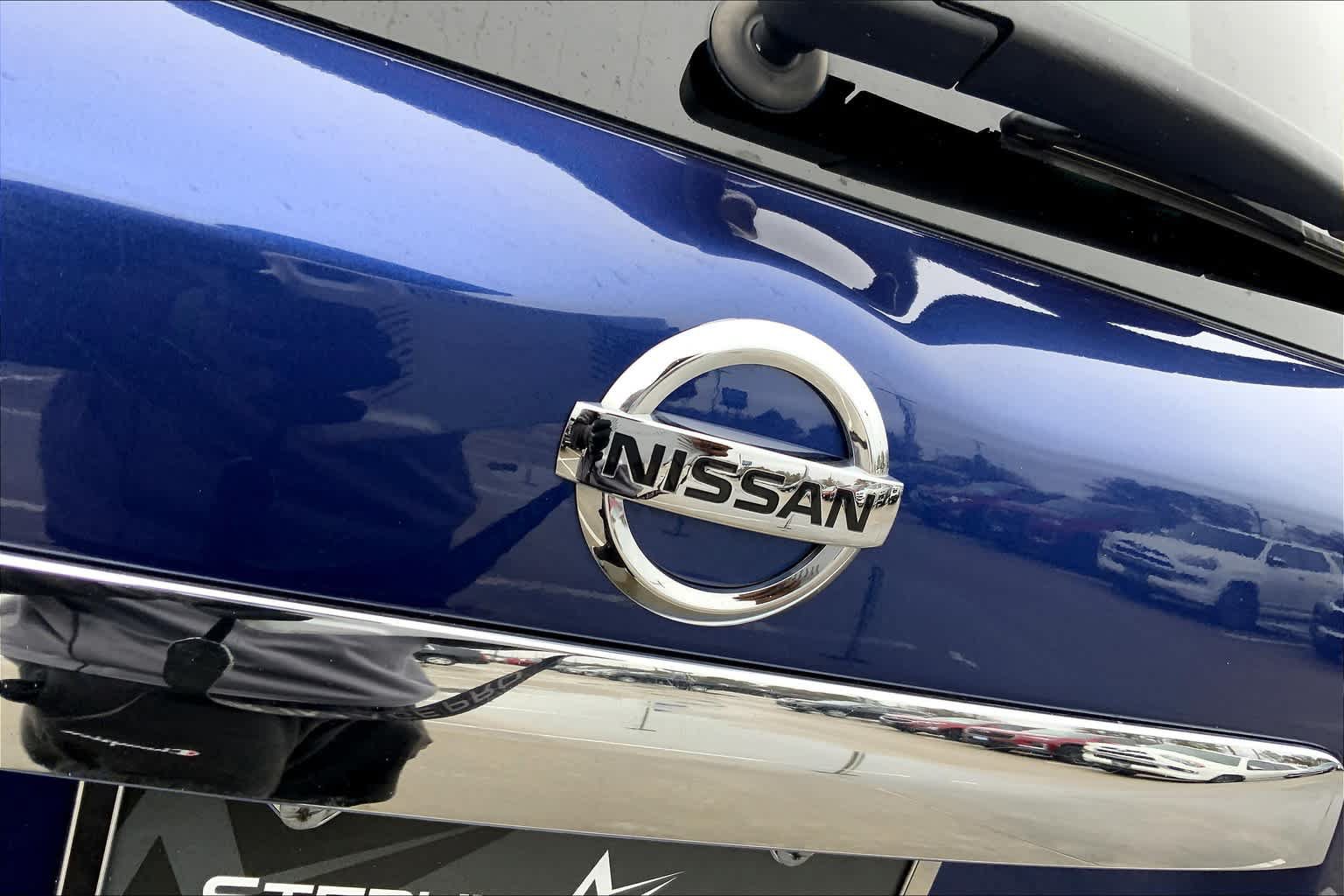 Used 2020 Nissan Pathfinder SV FWD image 28