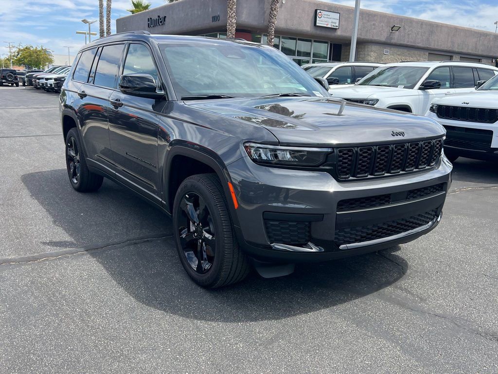 New 2025 Jeep Grand Cherokee L Altitude image 7