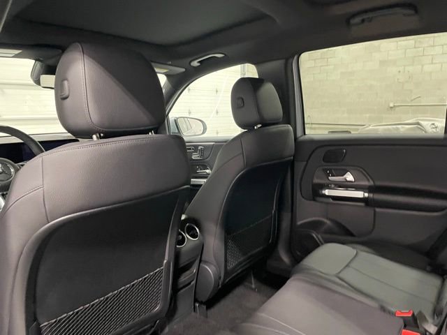 New 2026 Mercedes-Benz GLB 250 4MATIC image 13