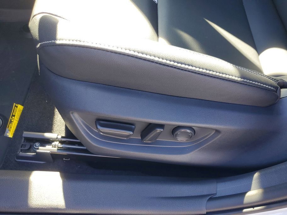 New 2026 Toyota Camry SE image 30