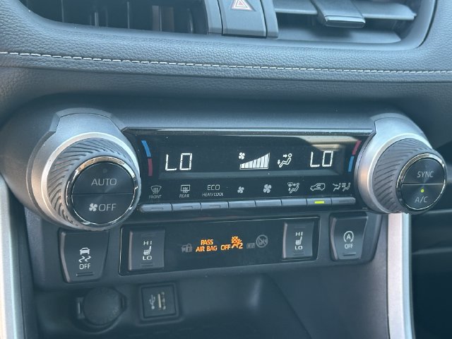 Certified 2023 Toyota RAV4 XLE w/ Convenience Package AWD/4WD image 19