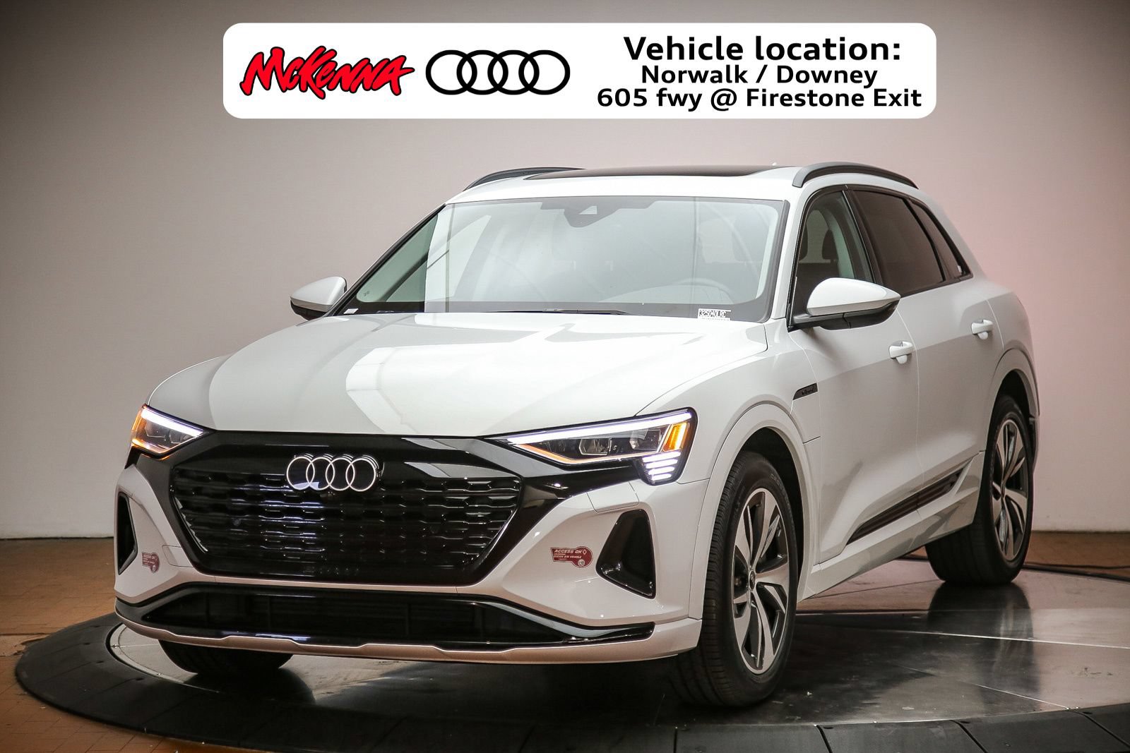 Certified 2024 Audi Q8 e-tron Premium
