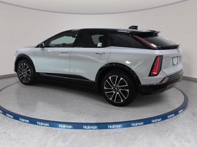 New 2027 Cadillac Optiq Sport RWD image 7