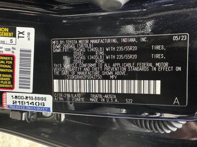 Used 2023 Toyota Highlander Platinum image 31