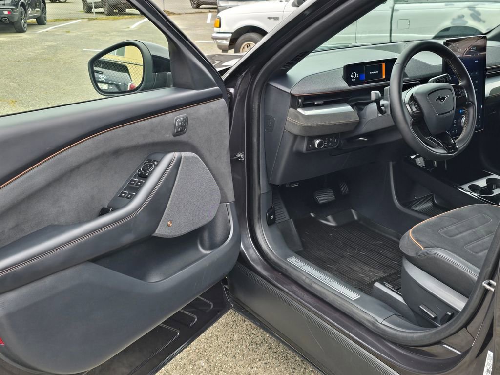 Used 2021 Ford Mustang Mach-E GT AWD/4WD image 17
