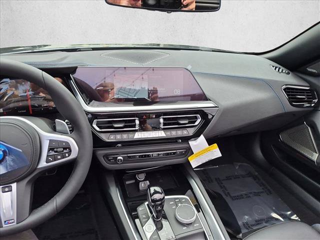 New 2026 BMW Z4 sDrive30i w/ Premium Package RWD image 11