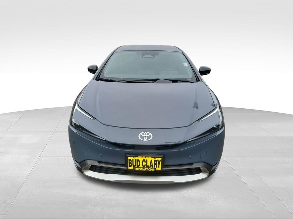 New 2026 Toyota Prius Plug-In Hybrid FWD image 9