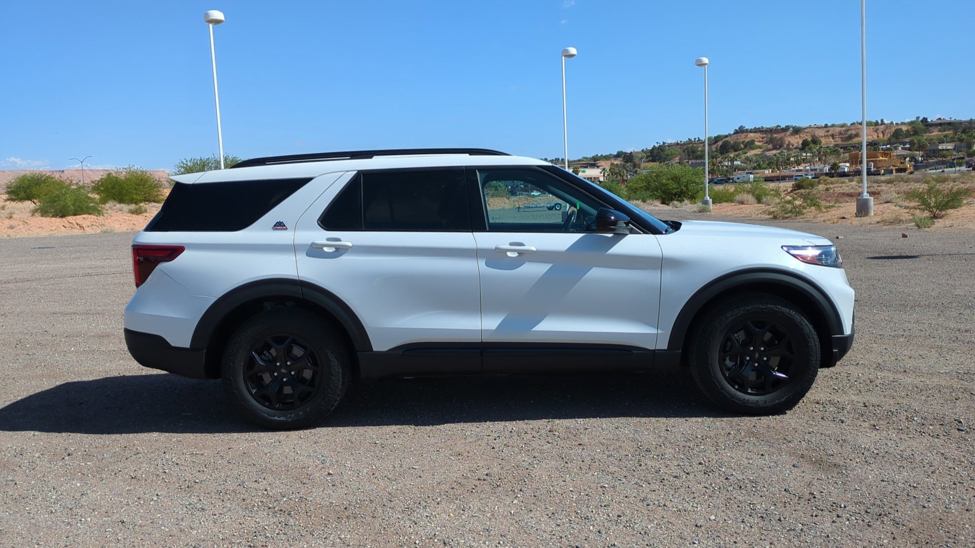 Used 2023 Ford Explorer Timberline w/ Timberline Technology Package AWD/4WD image 2