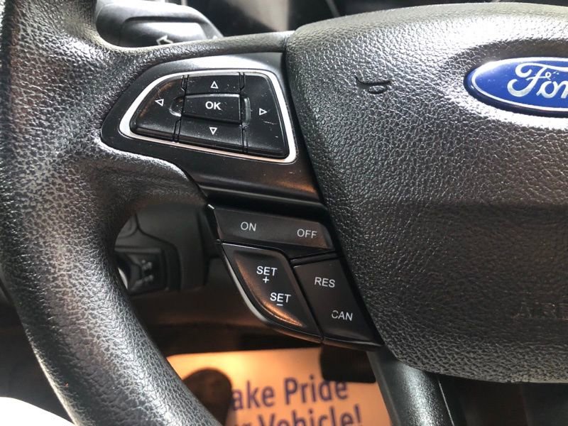 Used 2016 Ford Focus SE w/ SE Power Seat Package image 21