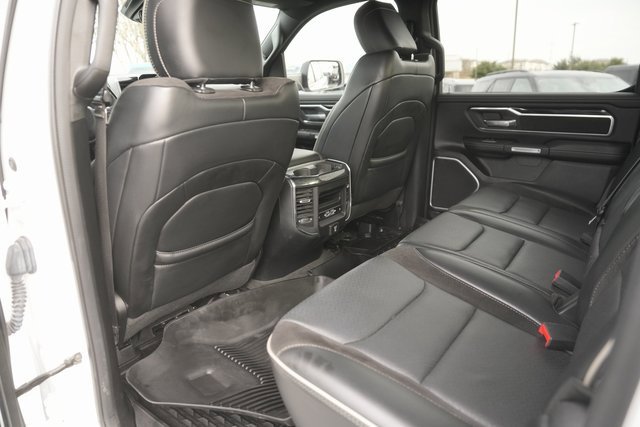 Used 2020 RAM 1500 Laramie image 12