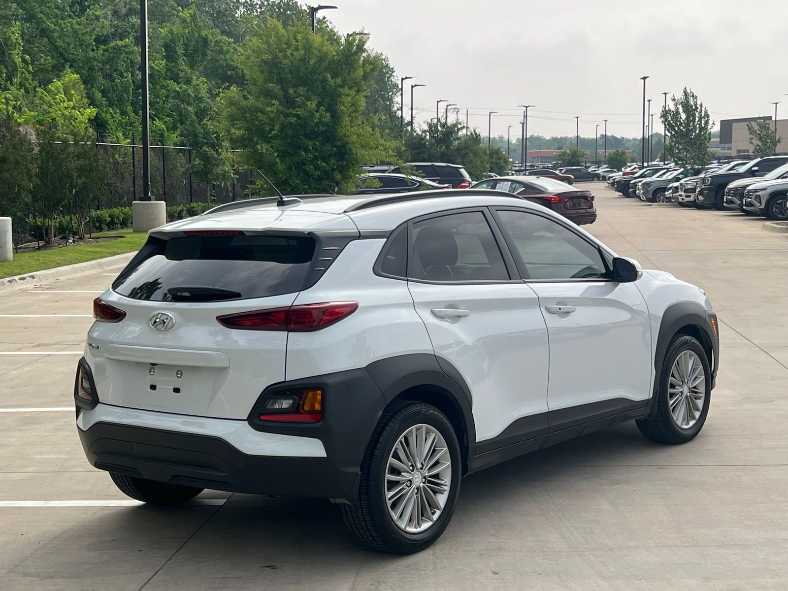 Used 2018 Hyundai Kona SEL w/ SEL Tech Package 02 FWD image 13